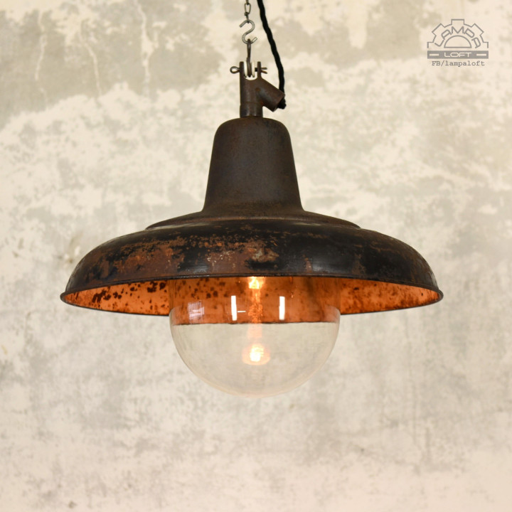 Lampa industrialna z lat 30' nr.kat 12011 z fabryki Antoniego Marciniaka