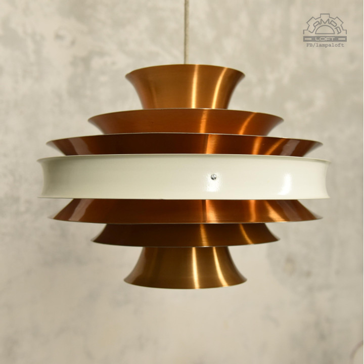 Lampa Mid Century wyprodukowana w latach 70'