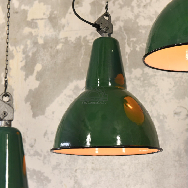 Odrestaurowane lampy industrialne OBg-3