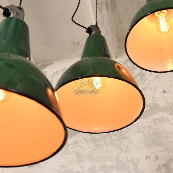 Odrestaurowane lampy industrialne OBg-3