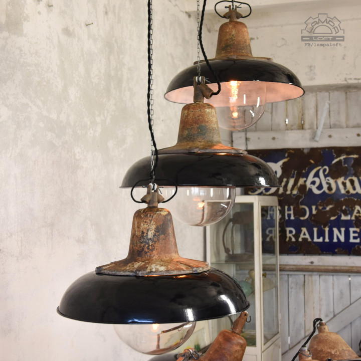Lampy industrialne z lat 50'