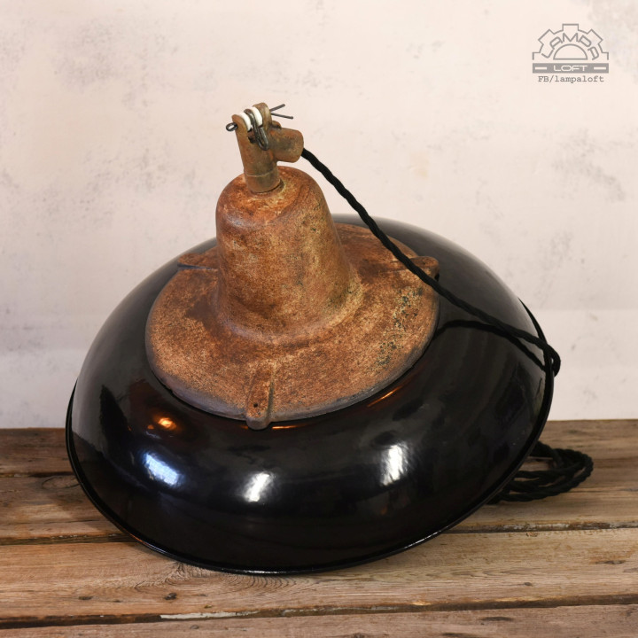 Lampy industrialne z lat 50'