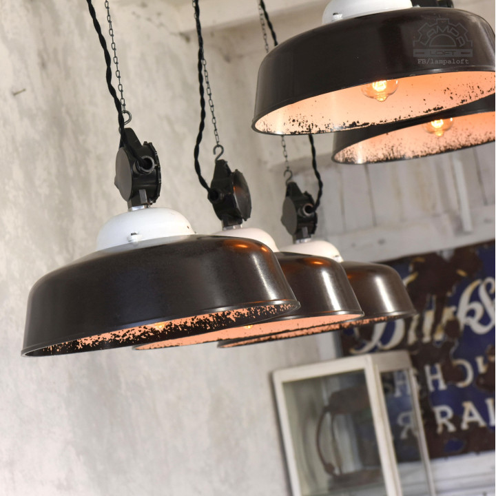 Bakelitowe lampy z lat 50'