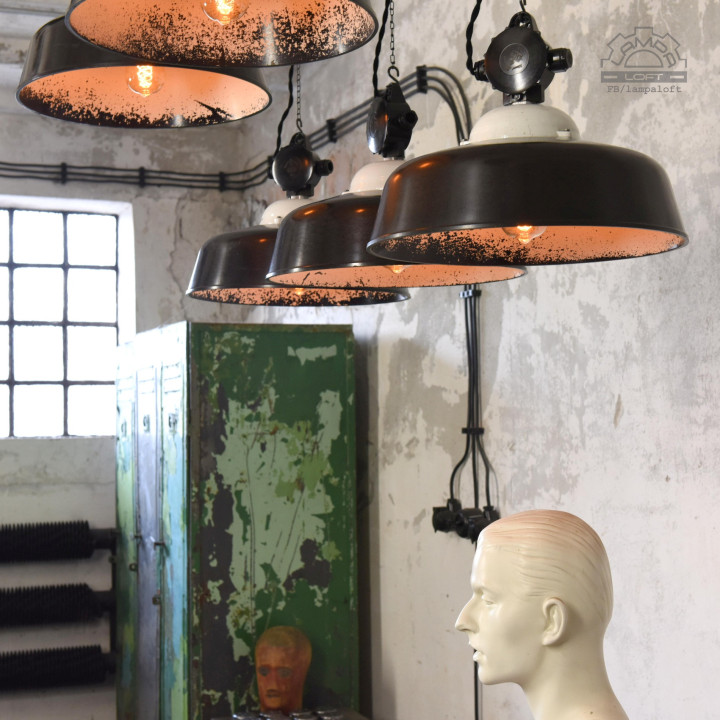 Bakelitowe lampy z lat 50'