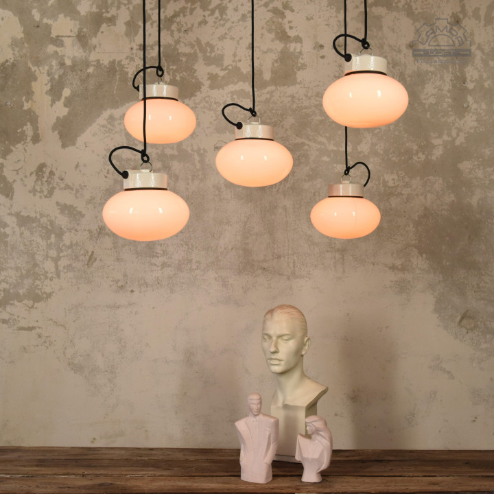 Lampy porcelanowe z kloszem szklanym z lat 70'