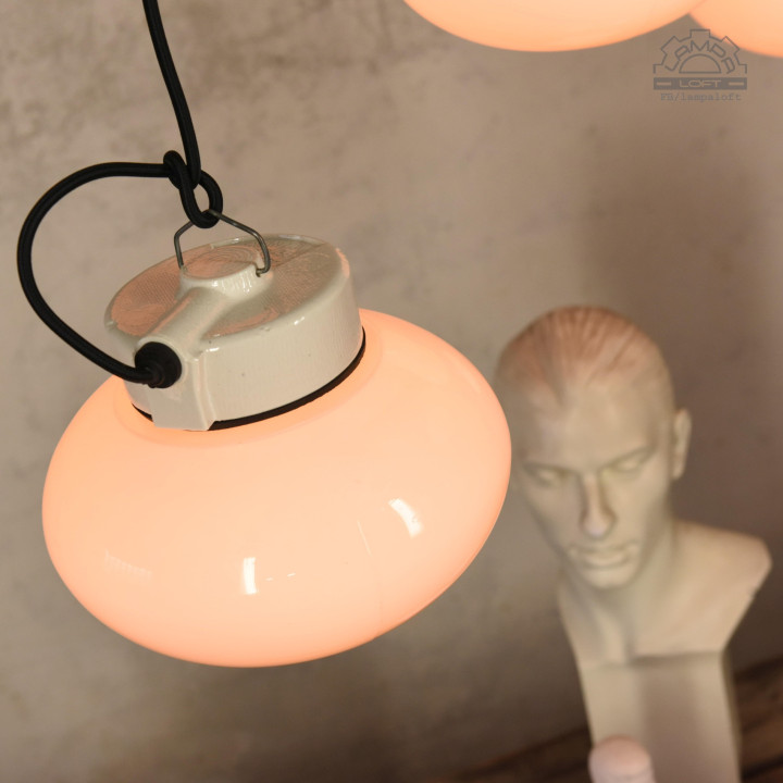 Lampy porcelanowe z kloszem szklanym z lat 70'