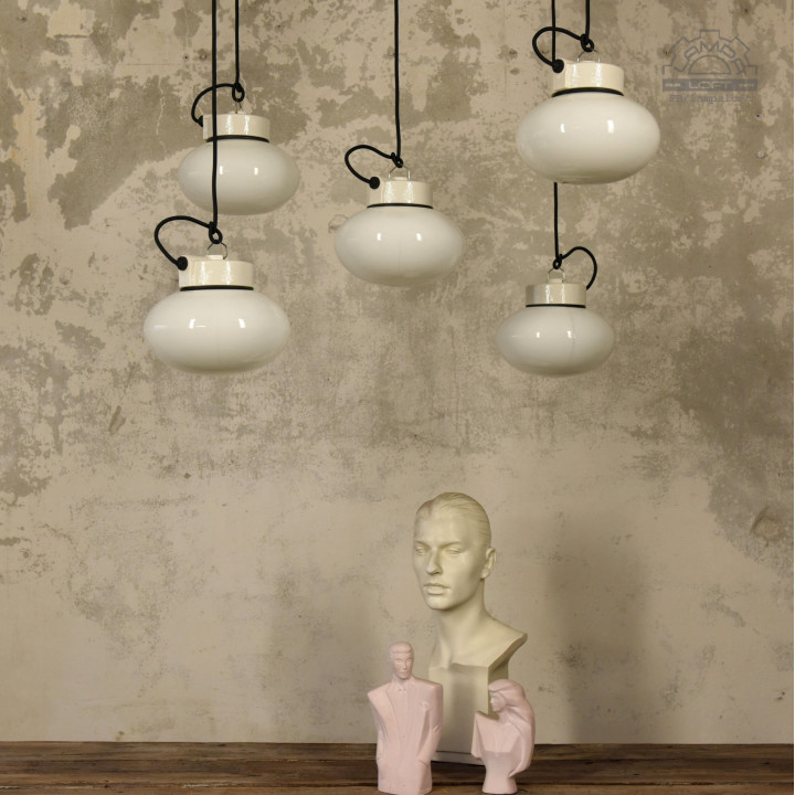Lampy porcelanowe z kloszem szklanym z lat 70'