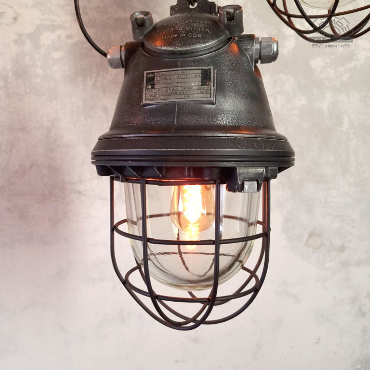 Niemiecka lampa industrialna EOW