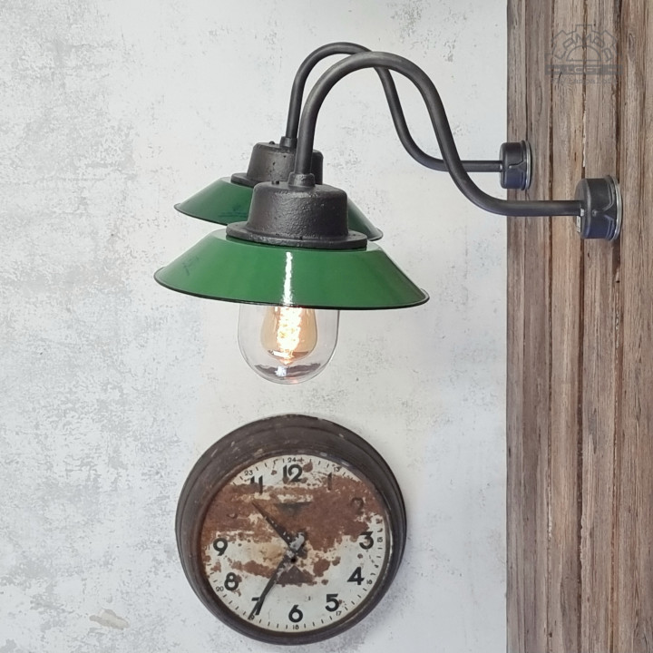 Kinkiety industrialne C-11-32