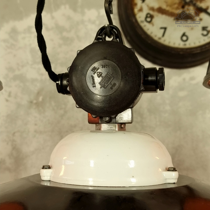 Bakelitowe lampy z lat 50' APOLDA