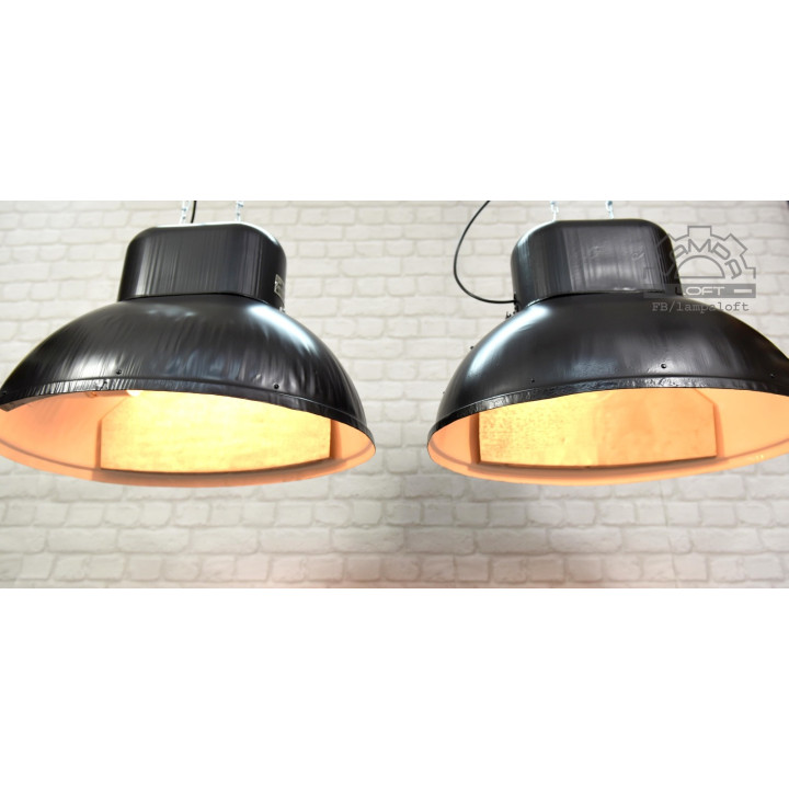 Lampa industrialna MESKO z 1970 roku