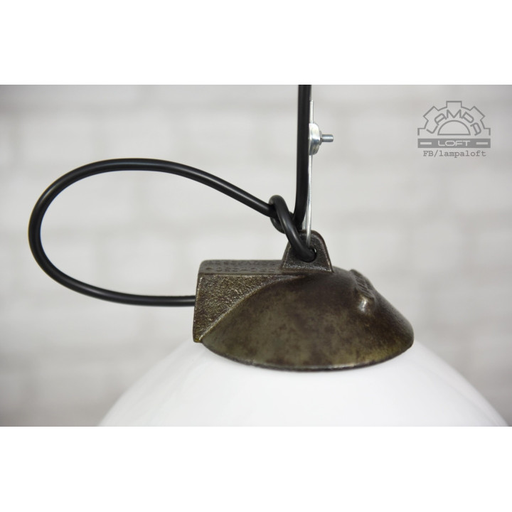 Lampa industrialna OPC-250 z lat 70