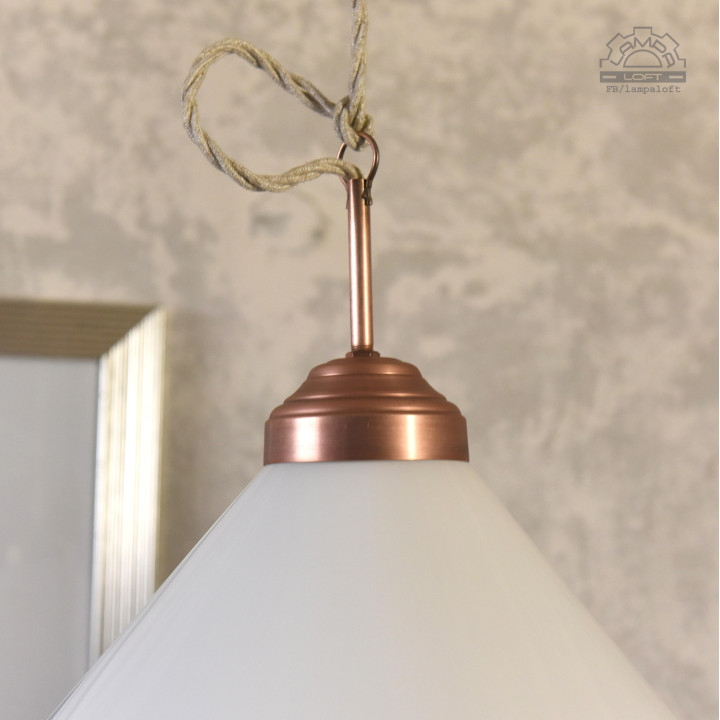 Lampy z kloszami szklanymi opalowymi