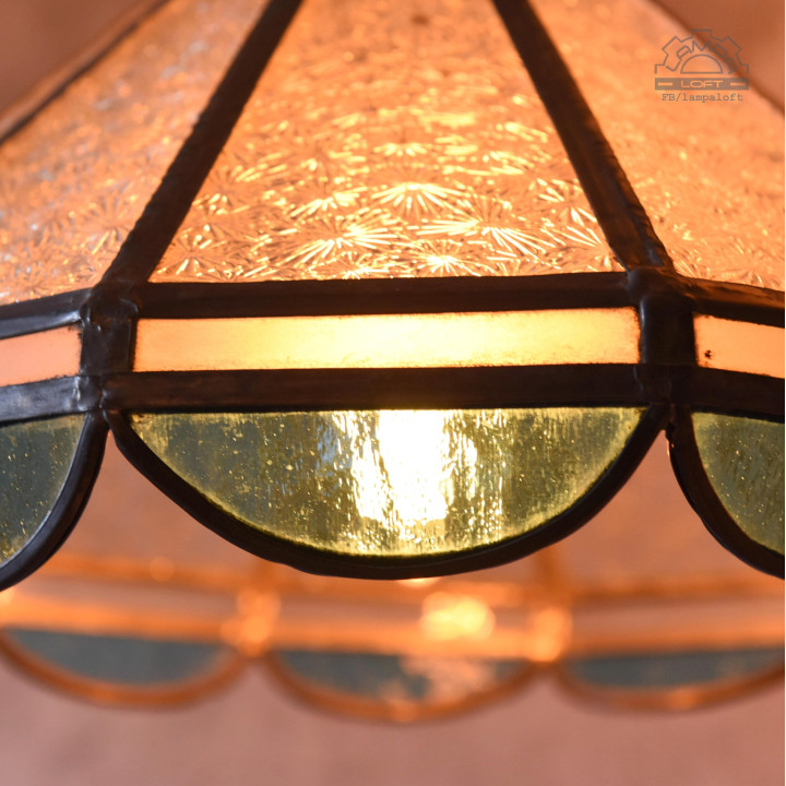 Lampy witrażowe w stylu Tiffany
