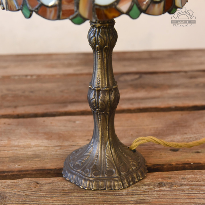 Lampy witrażowe w stylu Tiffany