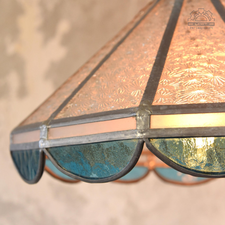 Lampy witrażowe w stylu Tiffany