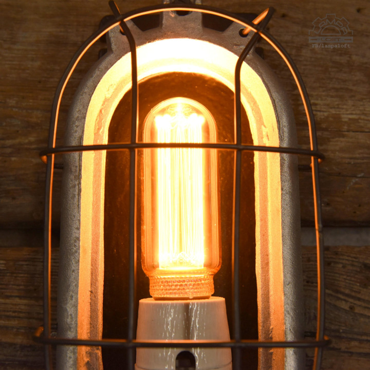 Kinkiet industrialny z lat 50'