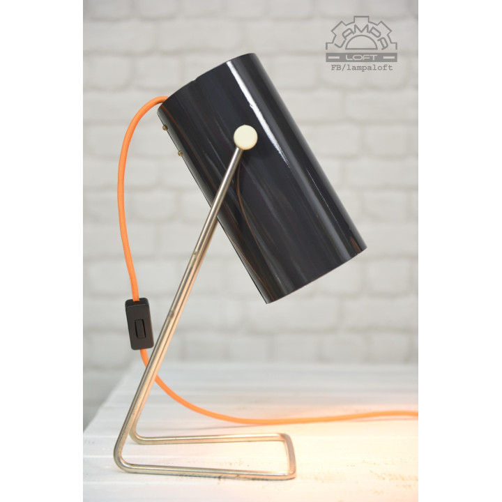 Lampy stołowe St-5 i St-21 z lat 70