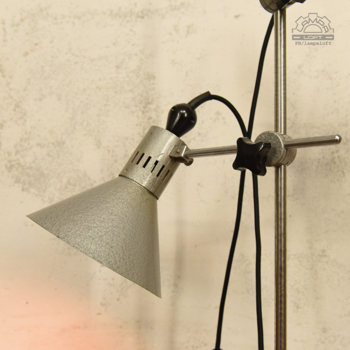 Stojąca lampa fotograficzna