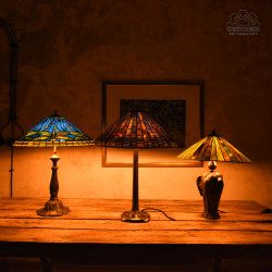 Lampy witrażowe w stylu Tiffany