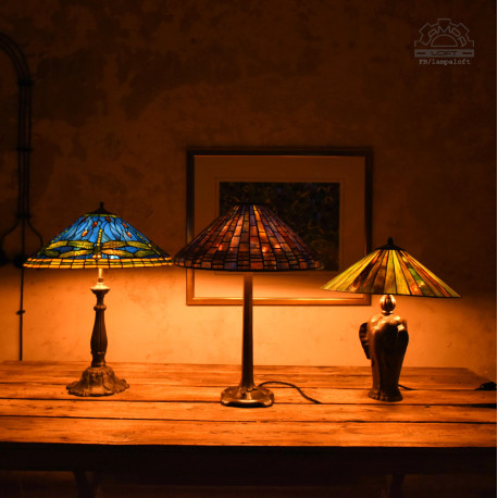 Lampy witrażowe w stylu Tiffany