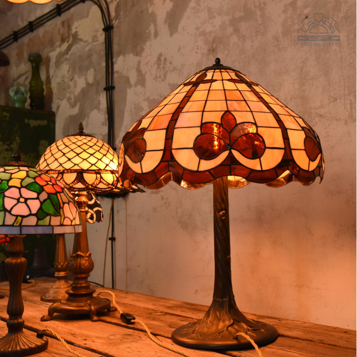 Lampy w stylu Tiffany