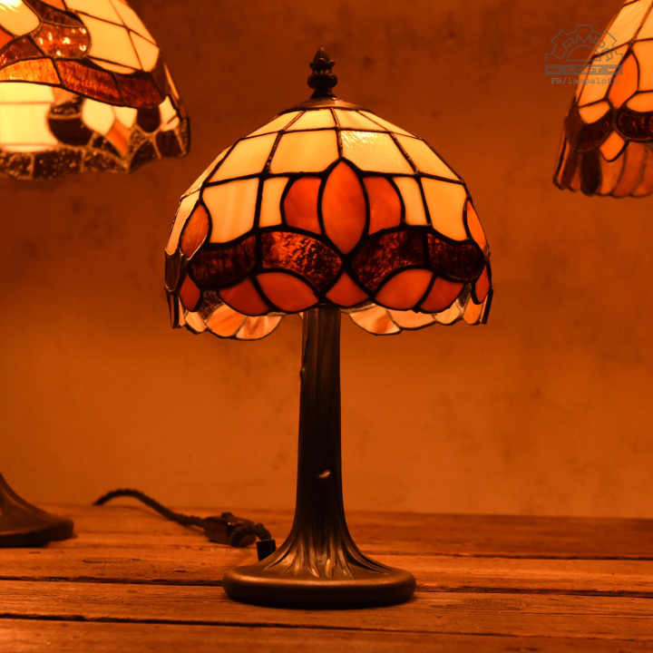 Lampy witrażowe w stylu Tiffany