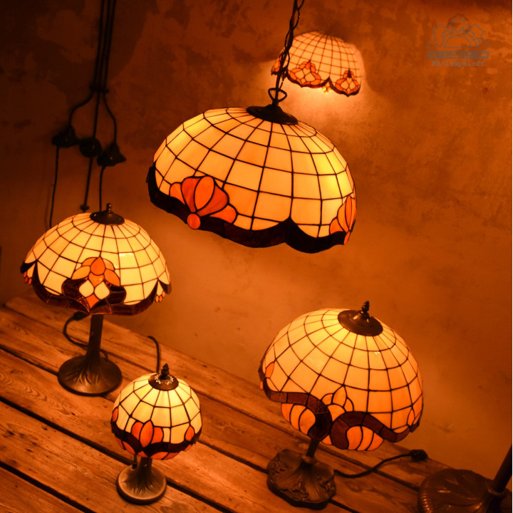 Lampy witrażowe w stylu Tiffany