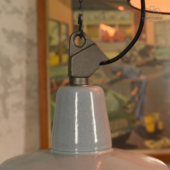 Polskie lampy emaliowane z lat 60'