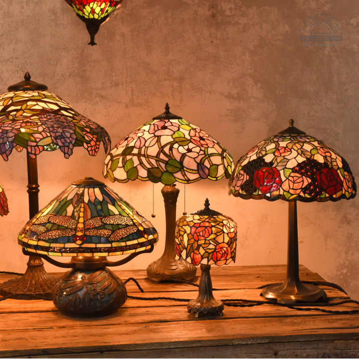 Lampy witrażowe w stylu Tiffany