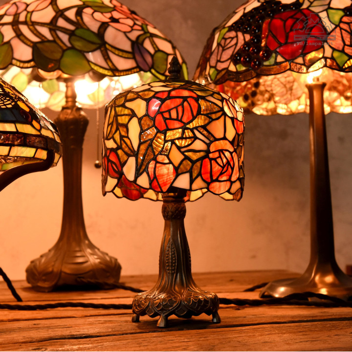 Lampy witrażowe w stylu Tiffany
