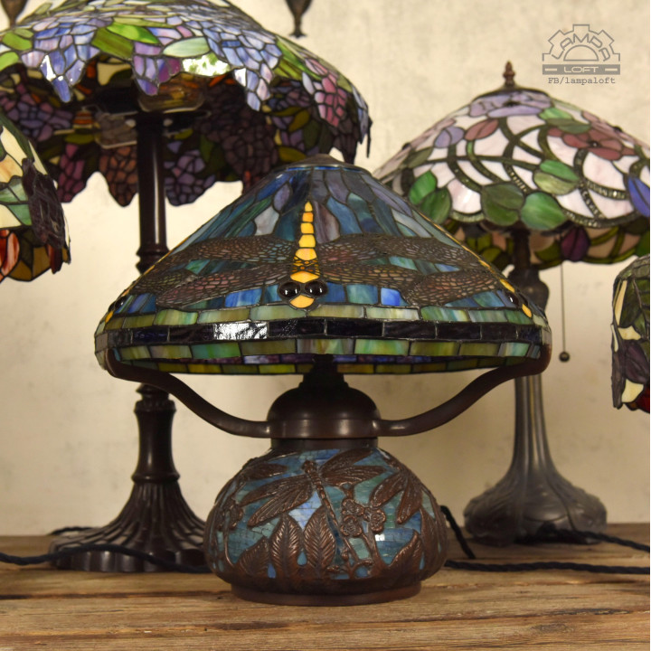 Lampy witrażowe w stylu Tiffany