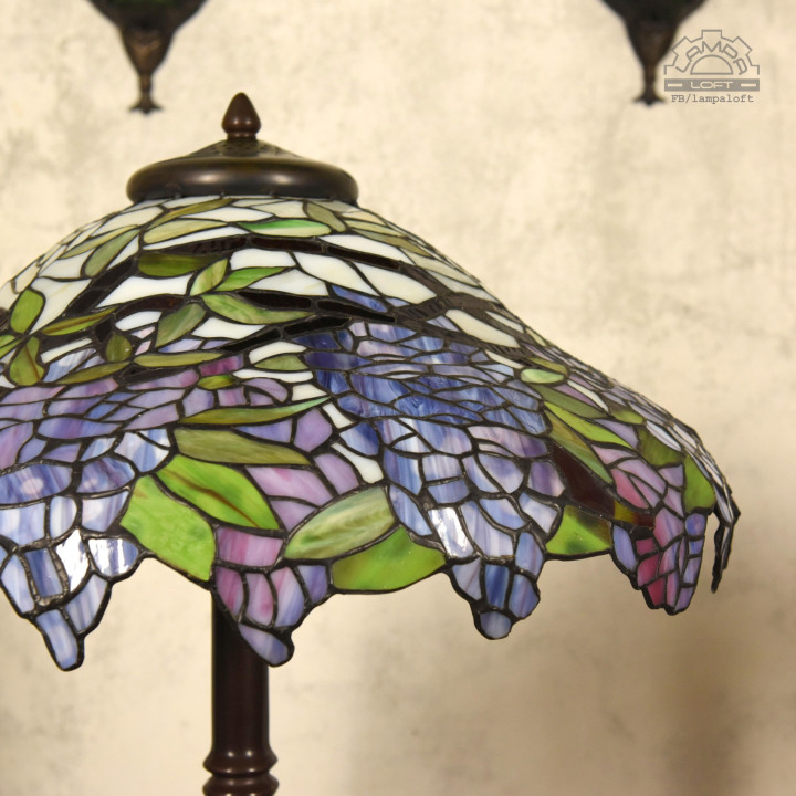 Lampy witrażowe w stylu Tiffany