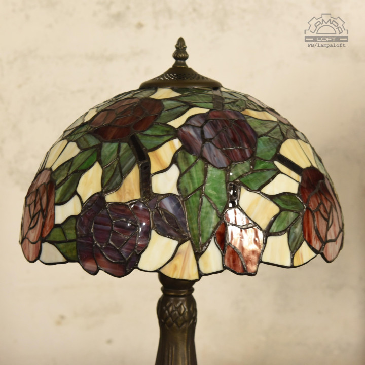 Lampy witrażowe w stylu Tiffany