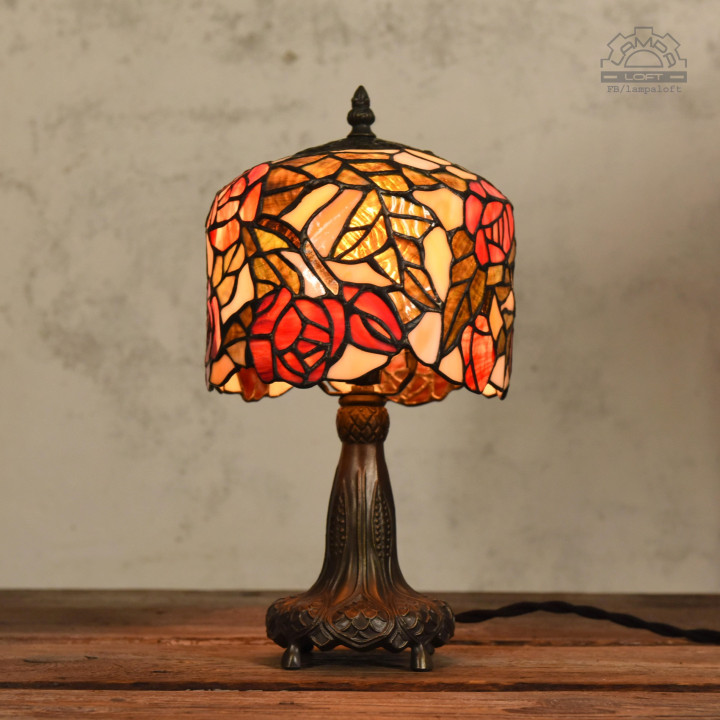 Lampy witrażowe w stylu Tiffany