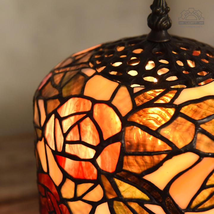 Lampy witrażowe w stylu Tiffany