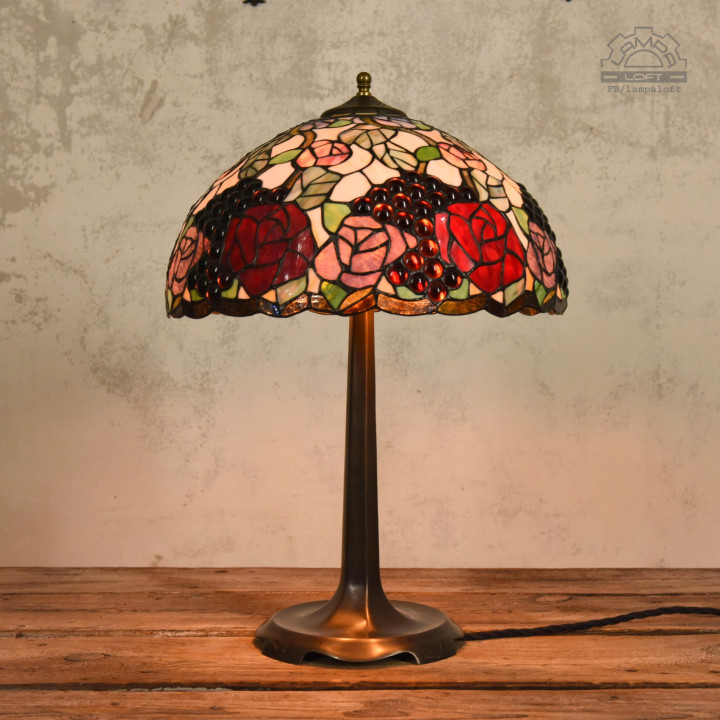 Lampy witrażowe w stylu Tiffany