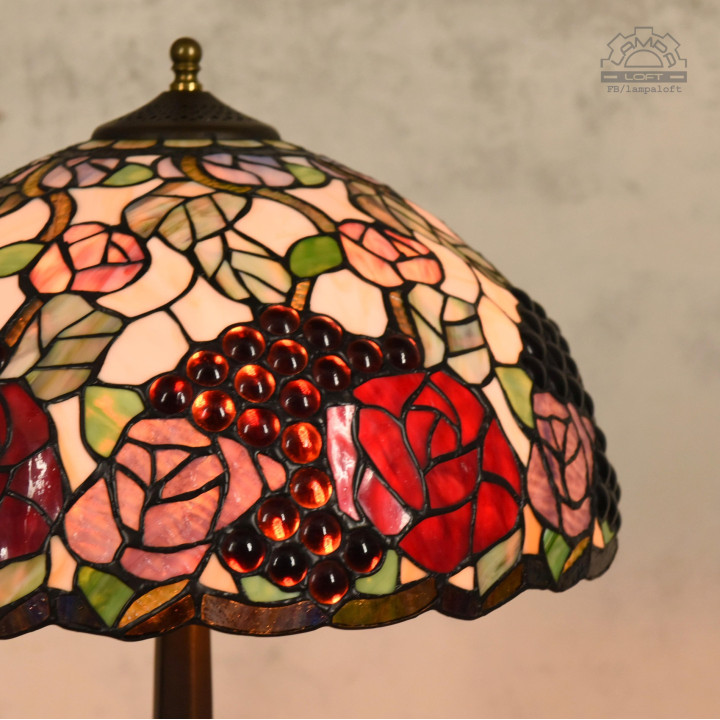 Lampy witrażowe w stylu Tiffany