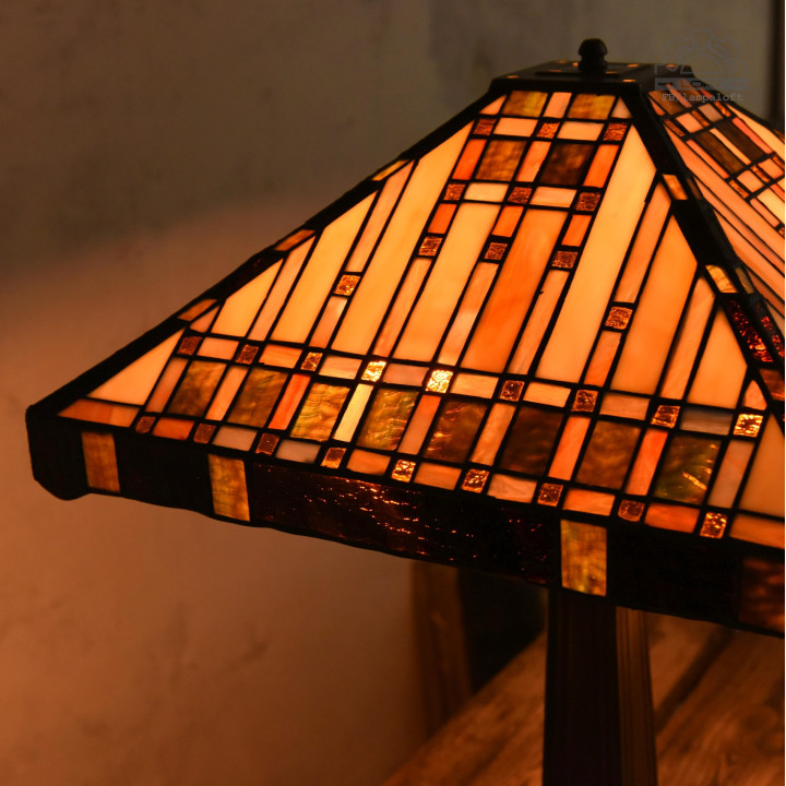 Lampa witrażowa w stylu Franka Lloyda Wrighta | Lampa LOFT