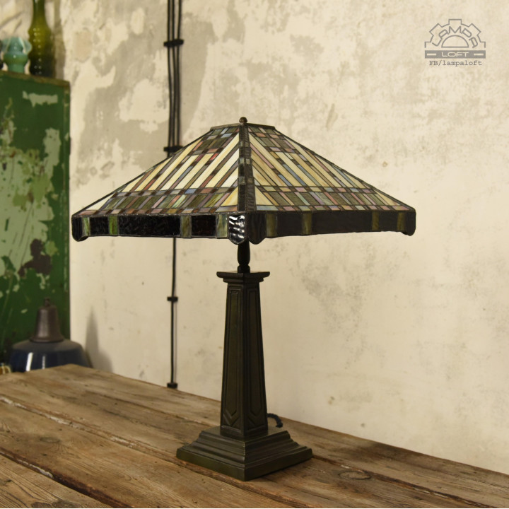 Lampa witrażowa w stylu Franka Lloyda Wrighta | Lampa LOFT
